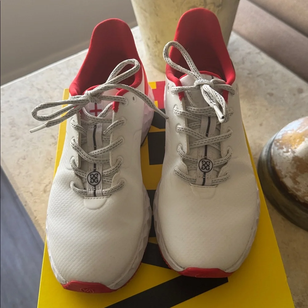 G/FORE LADIES GOLF SHORE SIZE 9 - Picture 3 of 5
